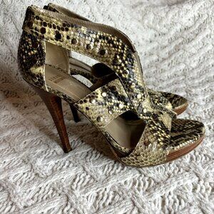 Stuart Weitzman Snake Print Leather Platform Studded Zip-Caged Sandals 8.5‎ M